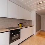 Lisbon\'S Heart Apartment VI