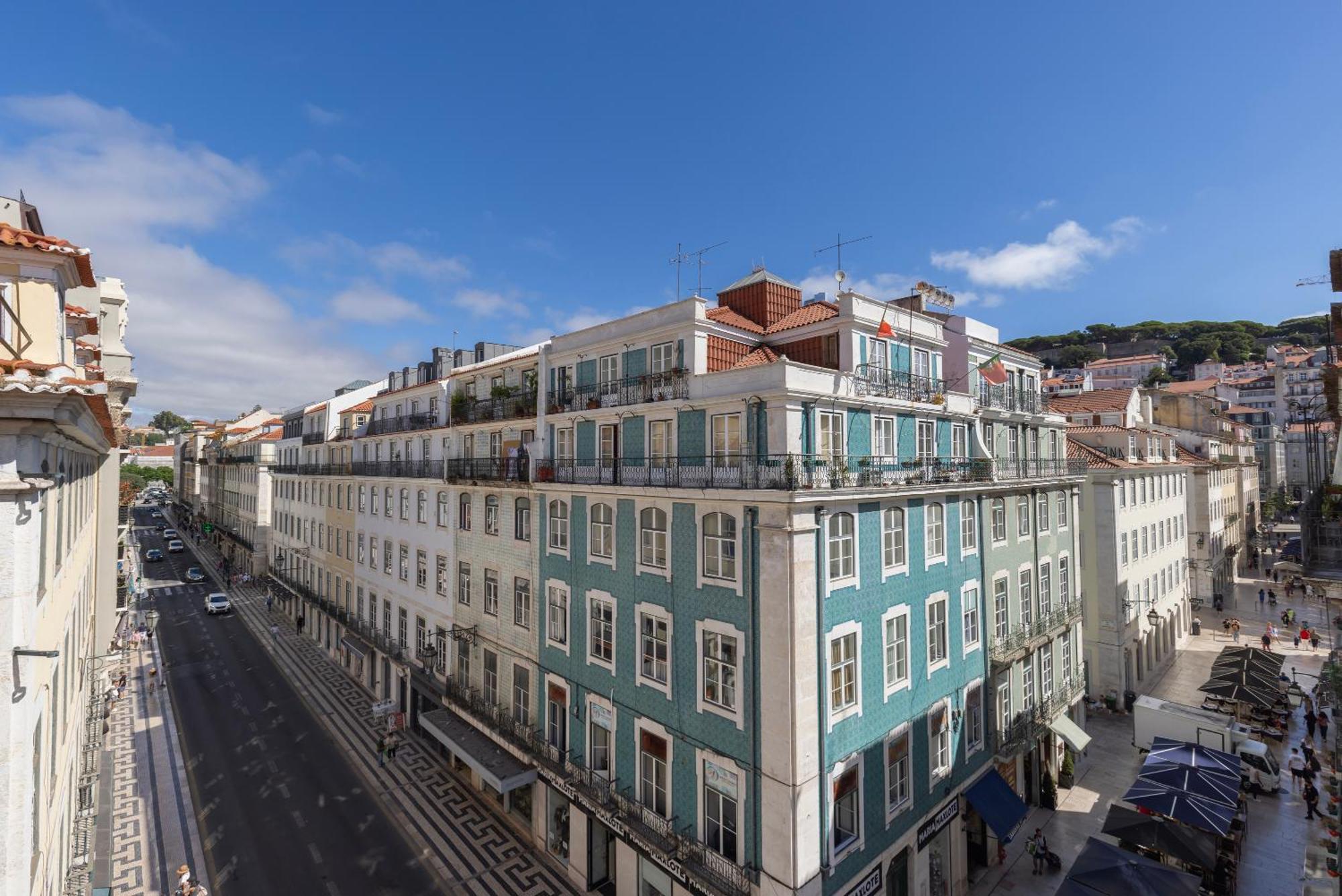 Lisbon's Heart Vi
